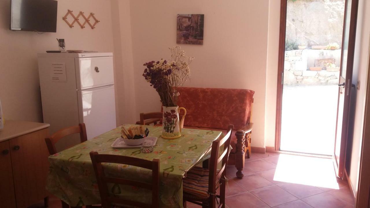 Casa Lucia Campagna Relax Guest House ดอร์กาลี ภายนอก รูปภาพ